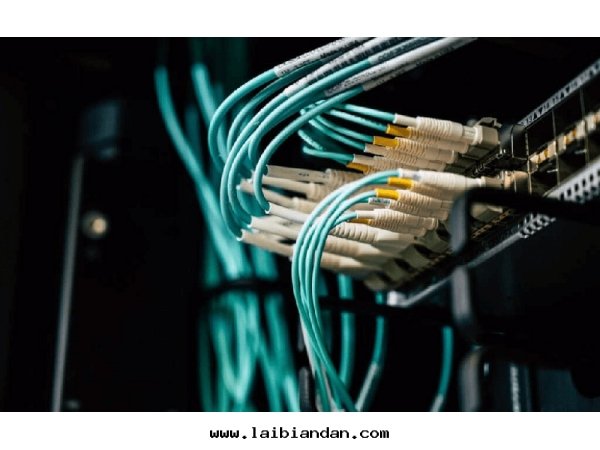 千兆(zhào)向(xiàng) 2.5G 跨越，网(wǎng)絡變(biàn)壓器成(chéng)信号(hào)传輸 “穩定(dìng)器”